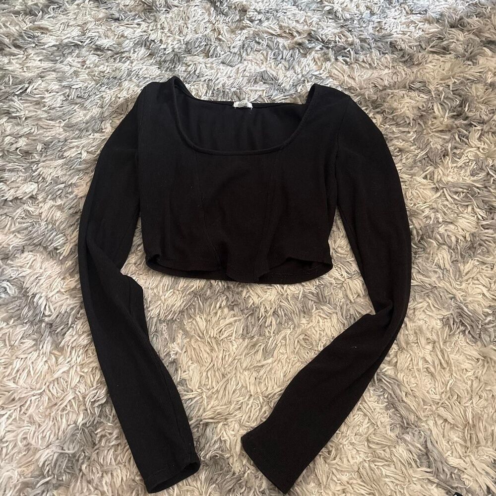 Garage Women's Black Crop-top